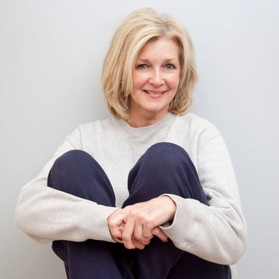 Profile Picture of Julia Hobbs (@JuliaAHobbs) on Twitter