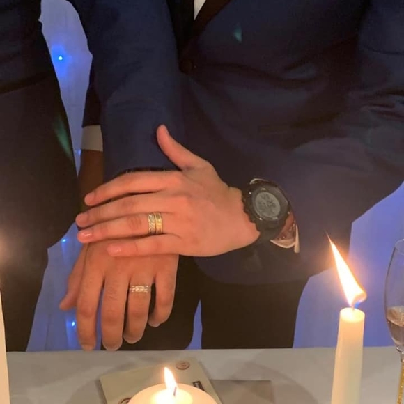 Profile Picture of Alex Taveras (@wiky809) on Poshmark