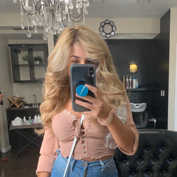 Profile Picture of Gina Block (@ginamarieblock) on Poshmark
