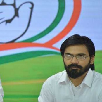 Profile Picture of Muhammad Khan (@lawyerkhanmd) on Twitter