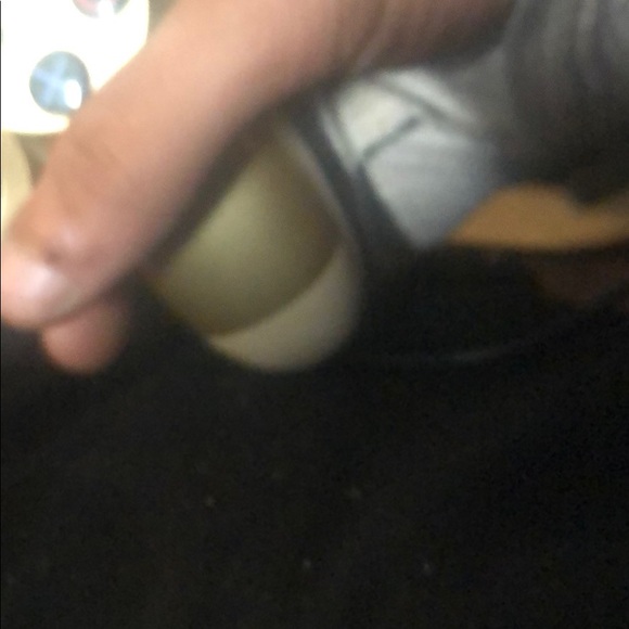 Profile Picture of Daniel Burgos (@danielburgos483) on Poshmark