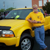 Profile Picture of Robert Cooley (@cottoncooley) on Youtube