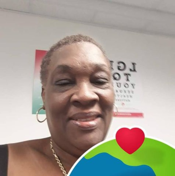 Profile Picture of Patricia Lewis (@patricialewi662) on Poshmark