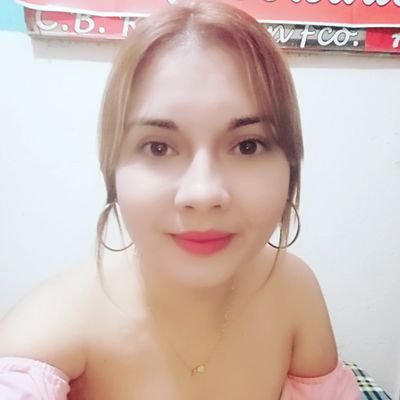 Profile Picture of Ismenia Rivera (@IsmeniaRivera1) on Twitter