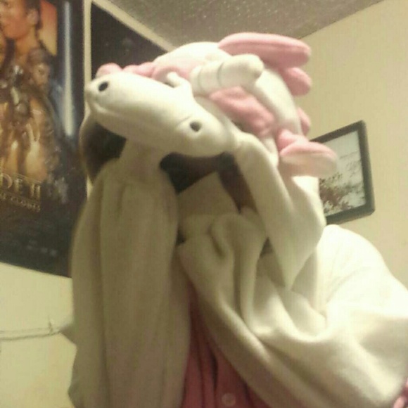 Profile Picture of Christopher Mclain (@s6ul) on Poshmark