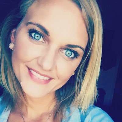 Profile Picture of Corrie (@corriecasey) on Twitter