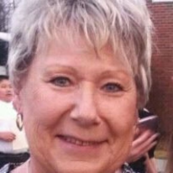 Profile Picture of Joanne Clark (@nanaj2) on Poshmark