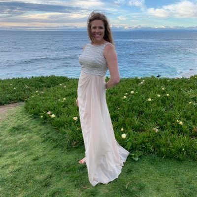 Profile Picture of Jennifer O'Connor (@@jaoconnor) on Twitter