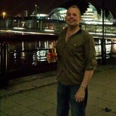 Profile Picture of Dave Marchbanks (@ee1880bb1e9b402) on Twitter