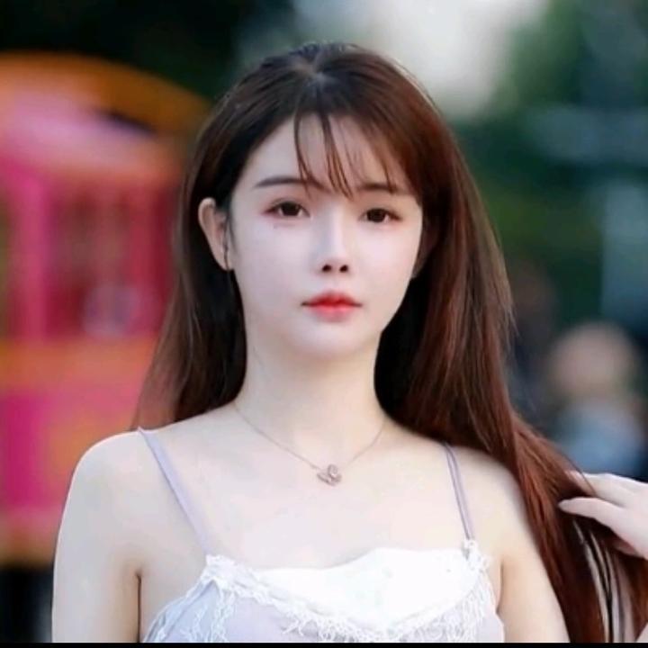 Profile Picture of Carolyn.Holmes (@elfrieqtncs) on Tiktok