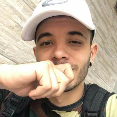 Profile Picture of Maike David (@MaikeD17) on Twitter