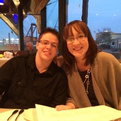 Profile Picture of Kentuckygirl (@holland_chaz) on Twitter