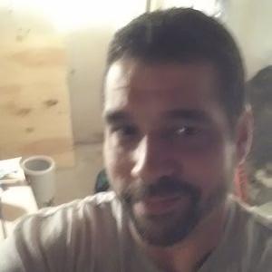 Profile Picture of Mike Hanzel (@pipedope72) on Twitter