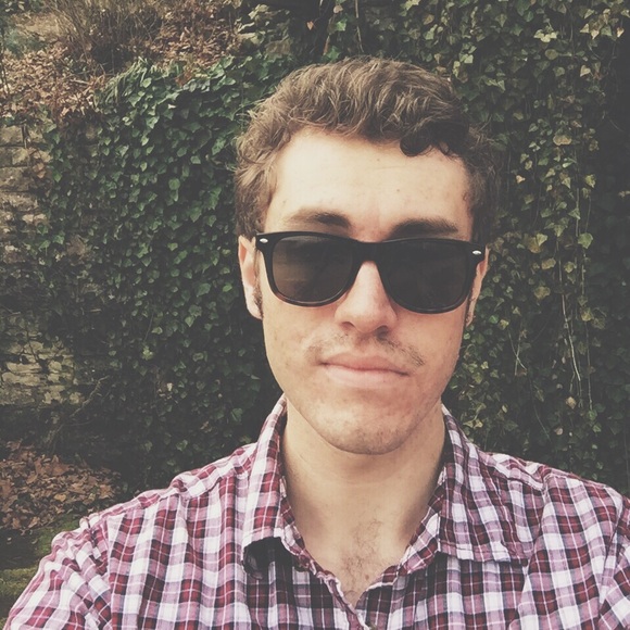 Profile Picture of Spencer Grant (@zigzag100) on Poshmark