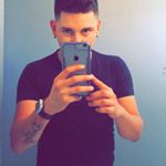 Profile Picture of Jonathan Zubiate (@johnz._.04) on Instagram