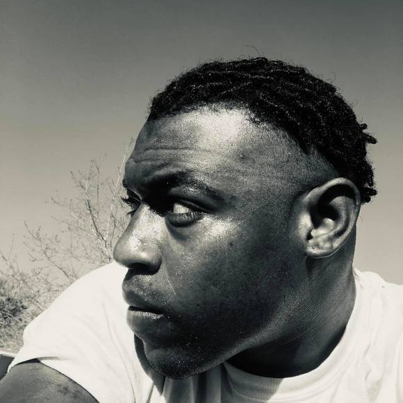 Profile Picture of Mark Barnaba iii (@barnabamark) on Poshmark