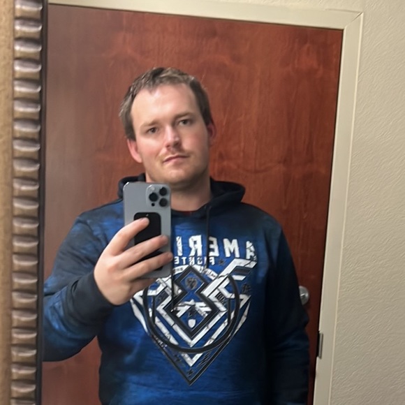 Profile Picture of Kenneth Shirley ii (@kennethshirl630) on Poshmark