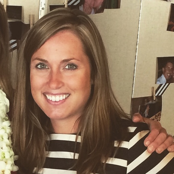 Profile Picture of Sarah Hoitsma (@shoitsma) on Poshmark