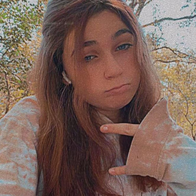 Profile Picture of Lia (@lianichols21) on Tiktok