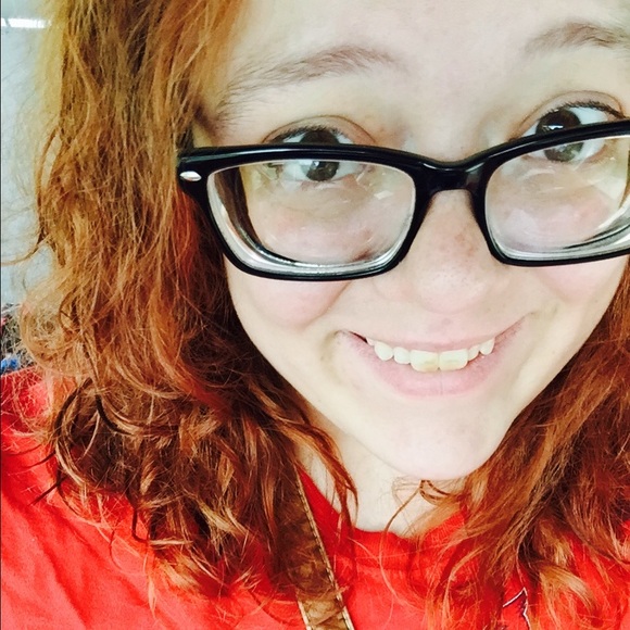 Profile Picture of Katie Thurmond (@katerose91) on Poshmark