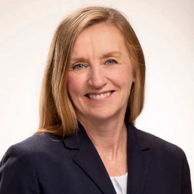 Profile Picture of Claire Card (@ClaireCard) on Twitter