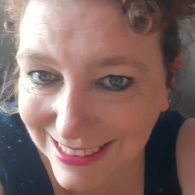 Profile Picture of Lisa Geyer (@lisageyer68) on Twitter