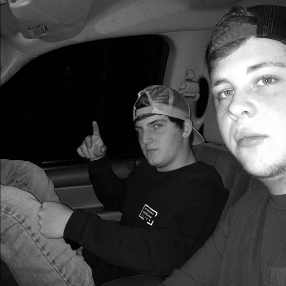 Profile Picture of Chase Robinson (@crob154) on Poshmark