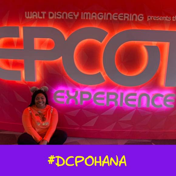 Profile Picture of Alexis Laidlaw (@laidla11) on Poshmark