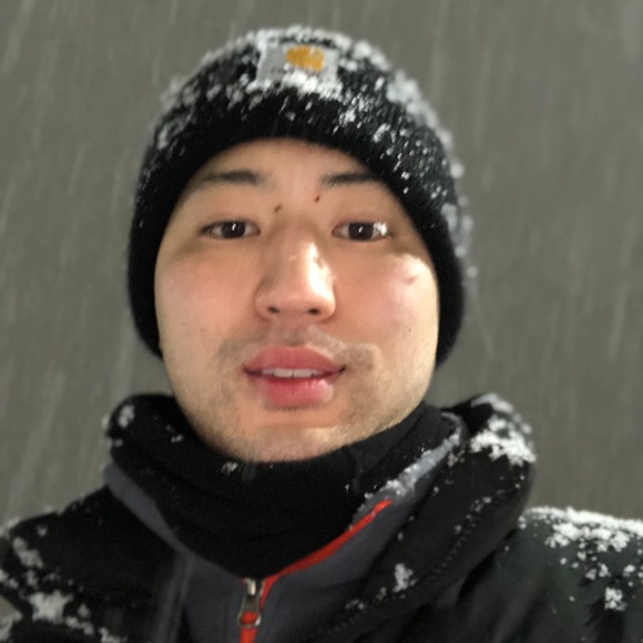 Profile Picture of Calvin Suh (@calvin_suh) on Poshmark