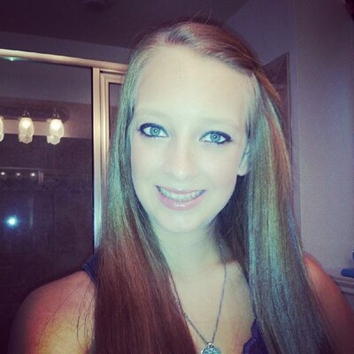 Profile Picture of Kristina Hoyt (@KrissyCake1518) on Twitter