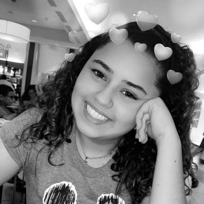 Profile Picture of 𝘝𝘢𝘭𝘦𝘳𝘪𝘦 𝘚𝘦𝘳𝘳𝘢𝘯𝘰 🦋✨ (@VALERIE__2023) on Twitter