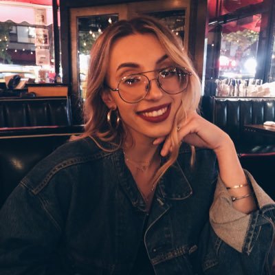 Profile Picture of Alexa Barr (@Alexaaa_45) on Twitter