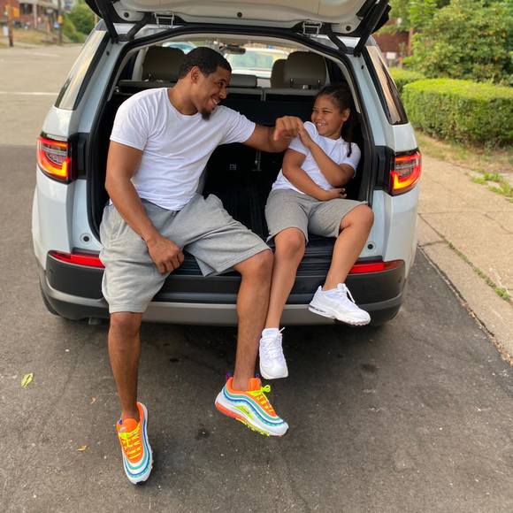 Profile Picture of Roy Clark (@royclark) on Poshmark