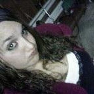 Profile Picture of Kristen Henke (@browneyedchik) on Myspace