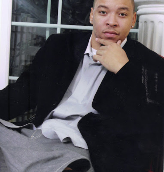 Profile Picture of Christopher Gardner (@chrisgardnerjr) on Poshmark