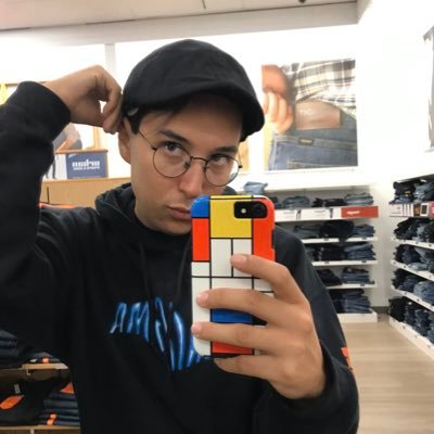 Profile Picture of Nick (@NickVPerez) on Twitter