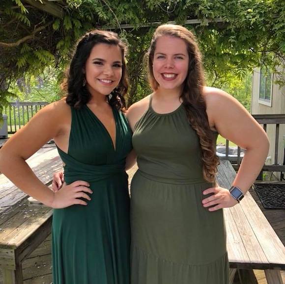 Profile Picture of Kelsey Heimbaugh (@keheimbaugh) on Poshmark
