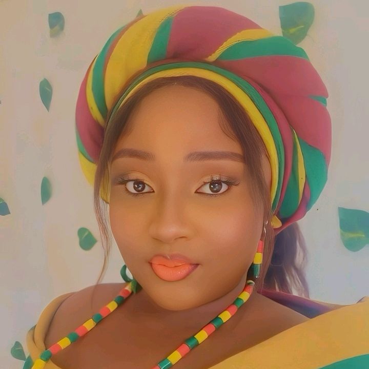 Profile Picture of Lucerna ❣️ (@luciajames0) on Tiktok