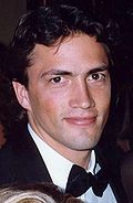 Profile Picture of Andrew Shue - Wikipediaon Wikipedia