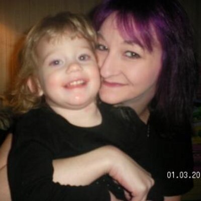 Profile Picture of Tracy Troup-Tobias (@1hotmama2my4) on Twitter