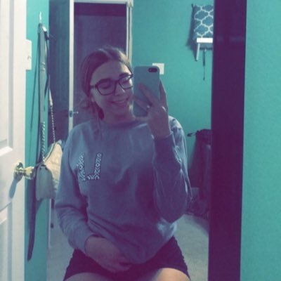 Profile Picture of Alyssa Foret (@alyssaforet5) on Twitter