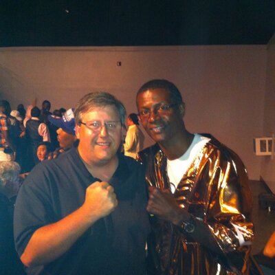 Profile Picture of Neal S Mullins (@quartermoon1059) on Twitter