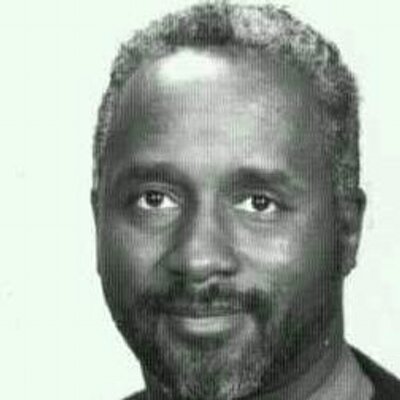 Profile Picture of Dr. Robin Duncan (@rd1103) on Twitter