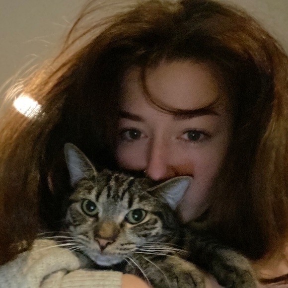 Profile Picture of Maria Bruni (@maria_bruni) on Poshmark