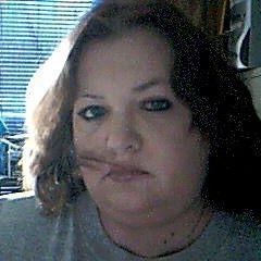 Profile Picture of Nicole Batchelor (@s_i_l_e_n_t_o_n_e) on Myspace