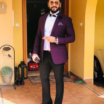 Profile Picture of Raphael Clark (@RaphaelClark8) on Twitter