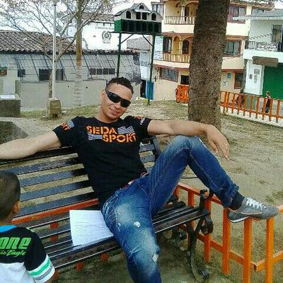 Profile Picture of Alex Jaramillo (@alexjaramillo51) on Twitter