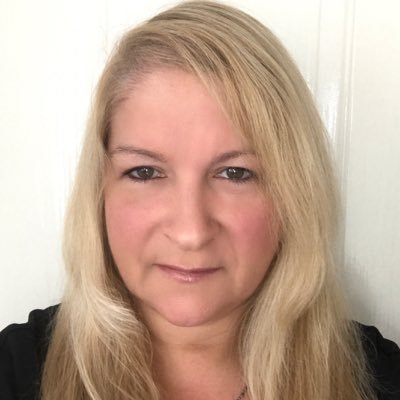 Profile Picture of Lisa Finnie (@LisaBFinnie) on Twitter