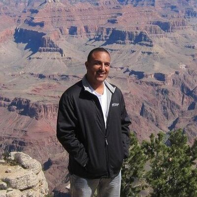 Profile Picture of Michael Luise (@Top_echec) on Twitter