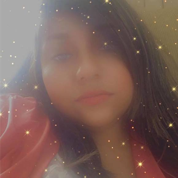 Profile Picture of Silvia Barron (@silviacastro12) on Poshmark